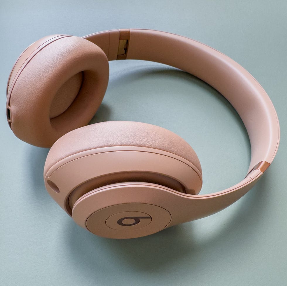 Beats Studio Pro x Kim Kardashian –
